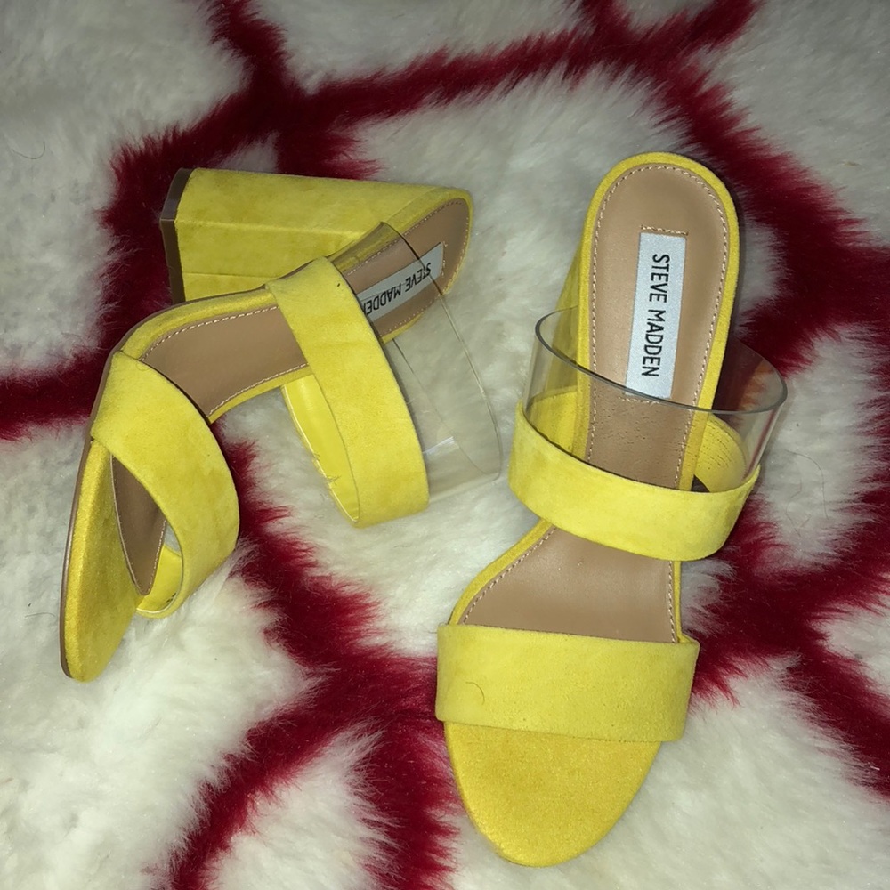 Steve Madden yellow heels